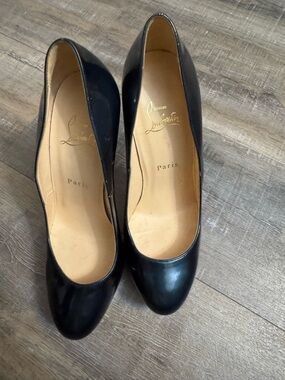 Christian Louboutin Dark Green Patent Platform Pumps Red Bottom Heels